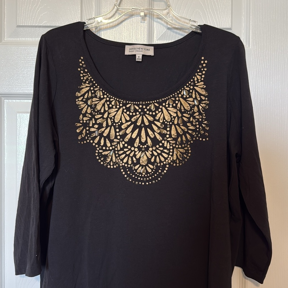 **Like New** JONES NEW YORK Sport Woman Rich Black/Gold 3/4 Sleeve Shirt-Size 1X